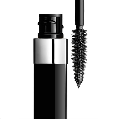 INIMITABLE EXTRÊME - Definition and Smudgeproof Mascara